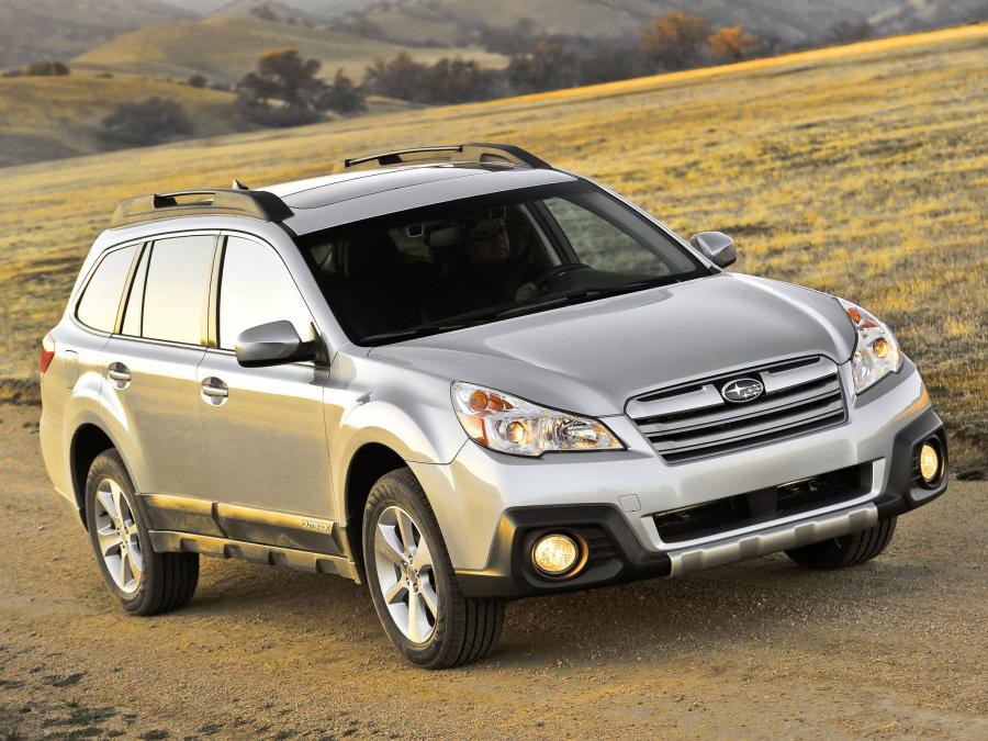  Subaru Outback 2.5i 2012 года  (US) (фото 18 из 20)